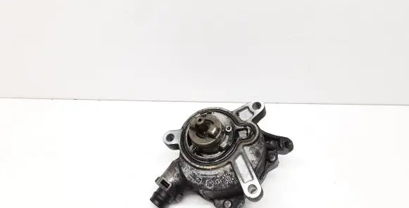 Volvo V70 Vacuum pump 31219463
