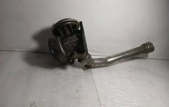Mercedes-Benz E W211 EGR valve A6110900554