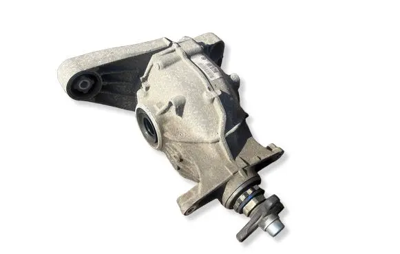 BMW 5 G30 G31 G38 Rear differential 8647115 9118091010150003 EA0406293