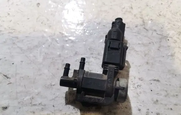 Volkswagen Sharan Vacuum valve 1J0906283C