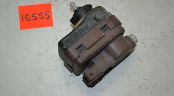 Peugeot Partner Headlight level adjustment motor 