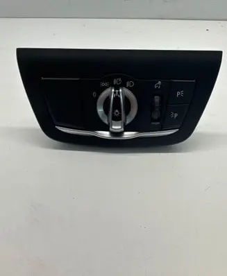 BMW X3 G01 Light switch 9472963