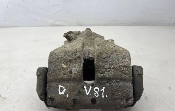 Volkswagen PASSAT B6 Front brake caliper