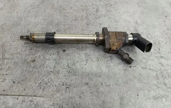 Citroen C5 Fuel injector 9660334880