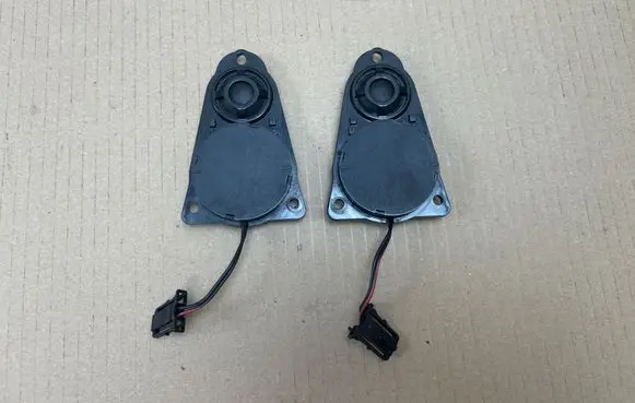 Volkswagen Transporter - Caravelle T5 Panel speaker 7H0035411D