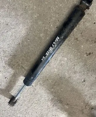 Steering tie rod