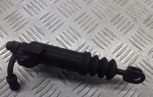 Hyundai Getz Clutch release bearing slave cylinder 