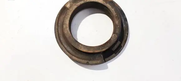 Volvo V70 Front coil spring rubber mount 6g915599baa 6g91-5599-baa