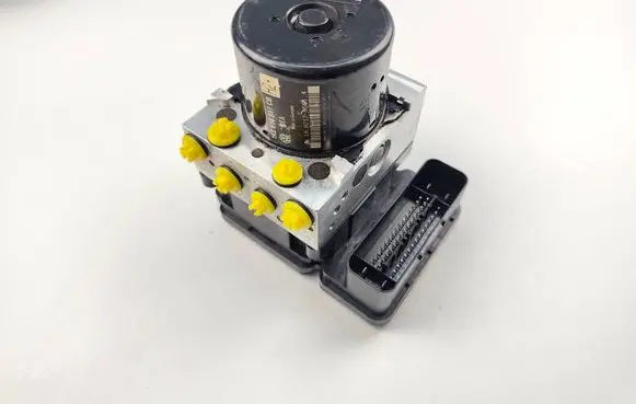 Volkswagen Golf VI ABS Pump 1K0614517CB 1K0907379AT 10021205614