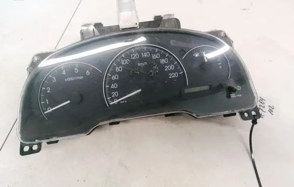 Toyota Avensis Verso Speedometer (instrument cluster)