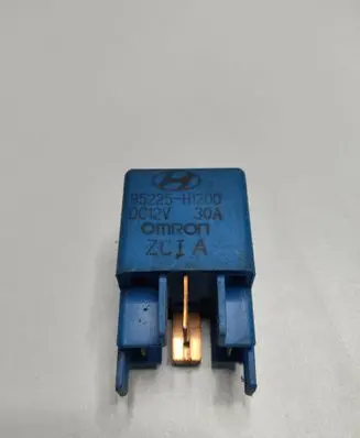 Hyundai Terracan Other relay 95225H1200 DC12V30A