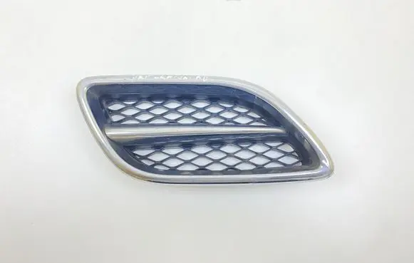 Nissan Primera Front bumper lower grill 623209F5