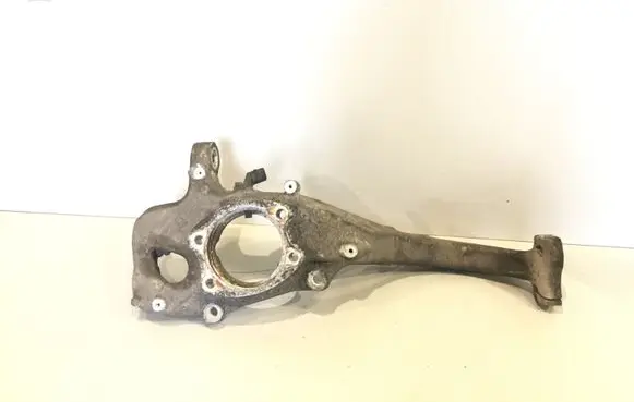 Audi A5 8T 8F Front wheel hub spindle knuckle 8K0407257 8K0407257L