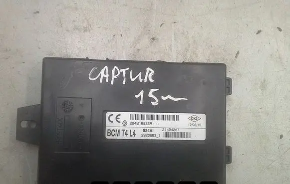 Renault Captur Engine control unit/module 284B18533R