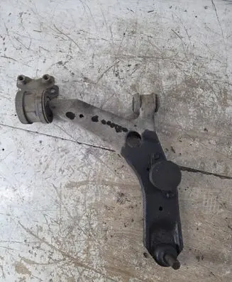 Mazda 3 I Front lower control arm/wishbone