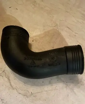 Volvo V70 Intercooler hose/pipe 30751920
