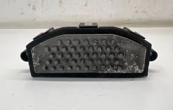 Mercedes-Benz A W177 Heater blower motor/fan resistor A2479061901