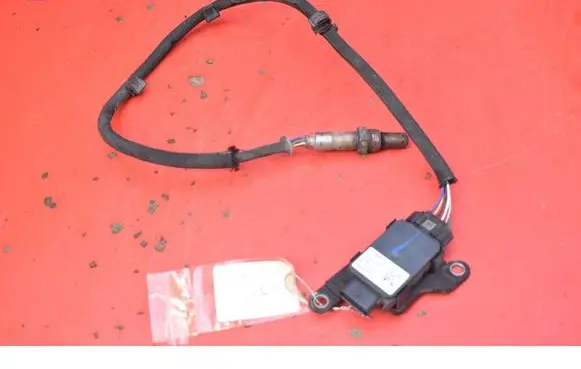 Jaguar XJ X308 Lambda probe sensor 9830288780