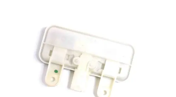 Tesla Model S Tailgate/boot open switch button 2218702410
