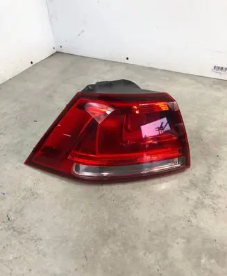 Volkswagen Golf VII Rear/tail lights 5G0945095M 90052057A