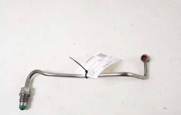 Coolant pipe/hose