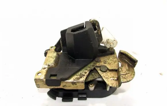 Mazda 323 F Rear door lock
