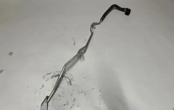 BMW X5 F15 Engine coolant pipe/hose 8513338