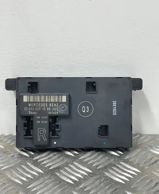 Mercedes-Benz C W203 Door control unit/module A2038201285