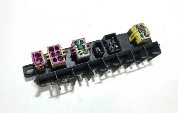 Audi A4 S4 B5 8D Fuse box set 4a0941822 896046