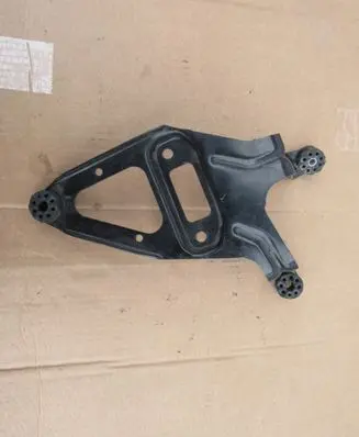 BMW X5 E70 Battery bracket 34G06