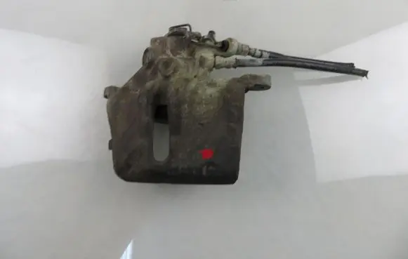 Citroen C5 Front brake caliper 