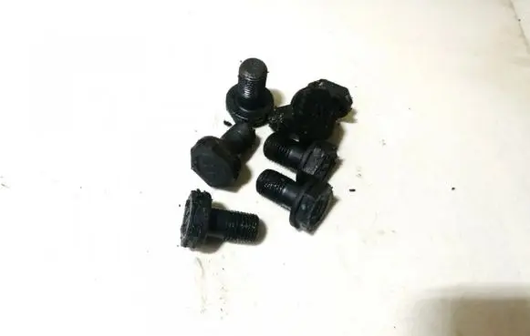 Nuts/bolts