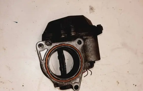 Seat Ibiza III (6L) Throttle valve 03G128063G A2C53249824