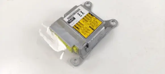 Toyota Prius+ (ZVW40) Airbag control unit/module 8917047570 1508003340