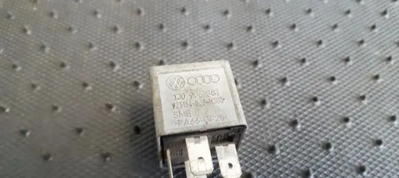 Audi A6 S6 C5 4B Other relay 1J0906381 V23134-B63-X383