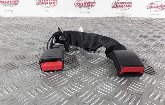 BMW 3 GT F34 Middle seatbelt buckle (rear) 7373201 627452700D