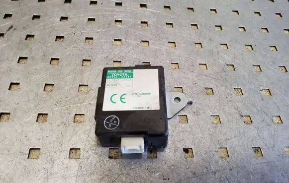 Toyota RAV 4 (XA20) Door central lock control unit/module 8974142151 2513000060