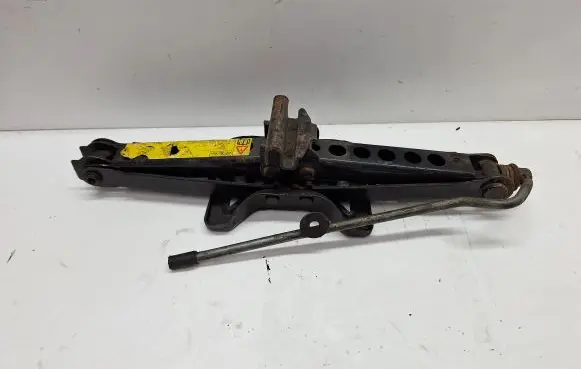 Volvo V50 Lift Jack 