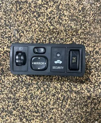 Toyota Corolla E120 E130 Headlight level height control switch 777665