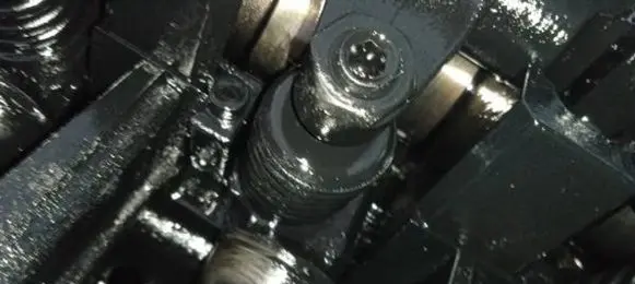 Fuel injector