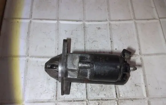 Chrysler Neon I Starter motor 1005821800 4793110 0001107049