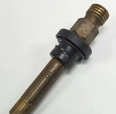 Mercedes-Benz E W124 Fuel injector 0000785623