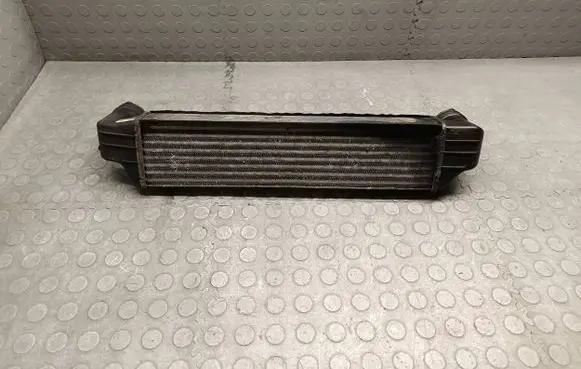 BMW X3 E83 Intercooler radiator 7789793