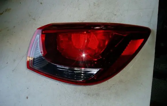 Mazda 2 Rear/tail lights D09K51150