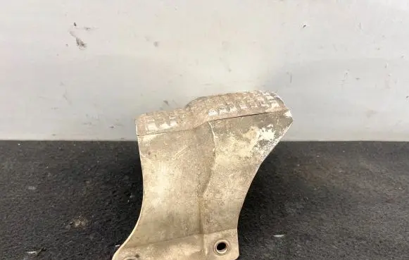 Audi A3 S3 A3 Sportback 8P Exhaust heat shield 1K0407721B