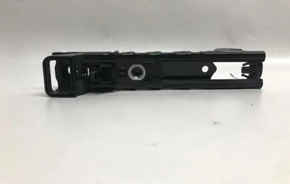 Audi A4 S4 B9 8W Seat belt height adjuster 4M0857819