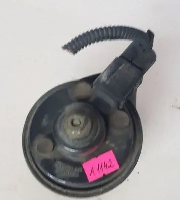 Volkswagen Touareg I Horn signal 7L0951221