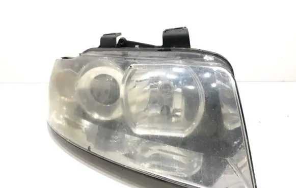 Audi A4 S4 B6 8E 8H Headlight/headlamp 8E0941004S