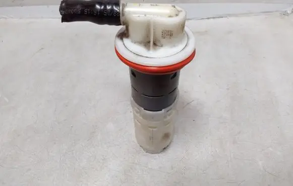 Breather/breather pipe/hose