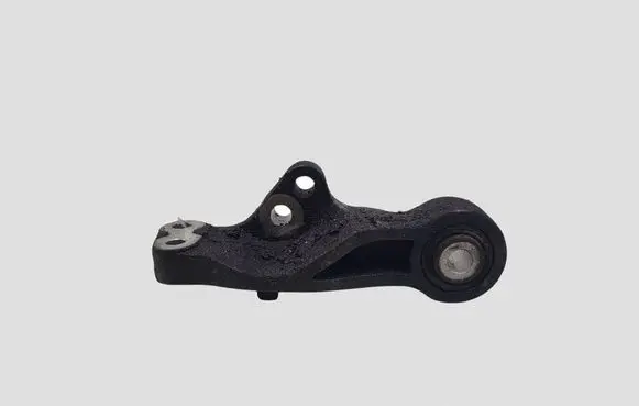 Volvo V40 Engine mounting bracket 31359655